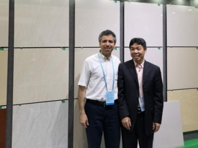 Factory visit with international clients